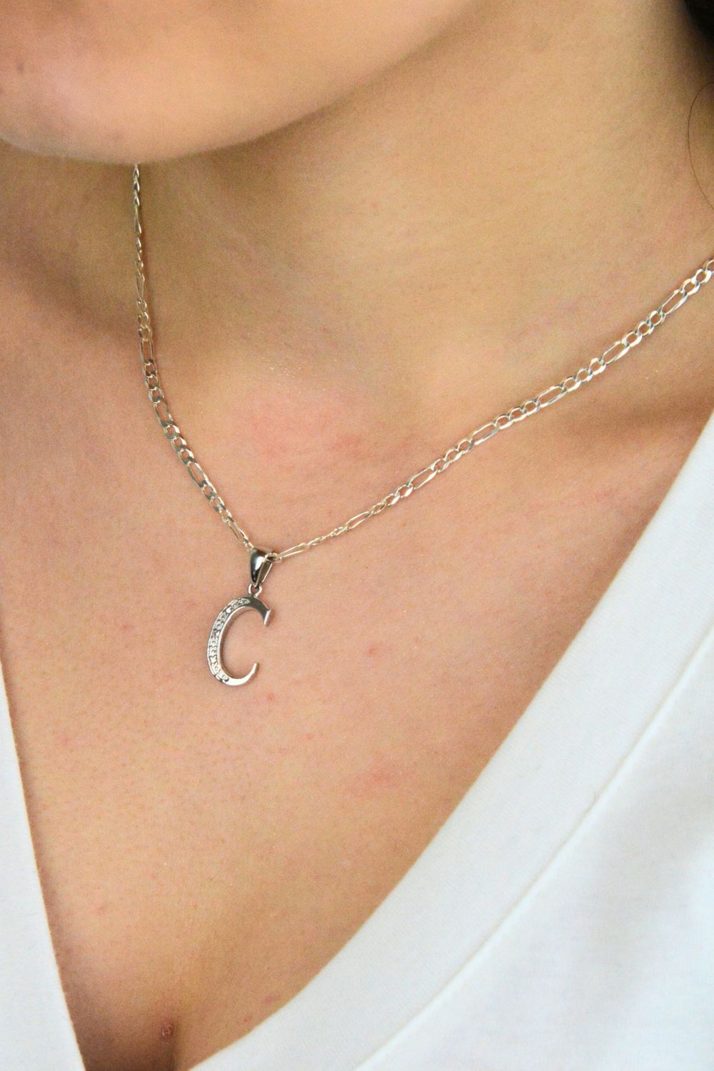 Srebrna zawieszka literka C z grawerem – srebro 925, elegancki inicjał.jpg